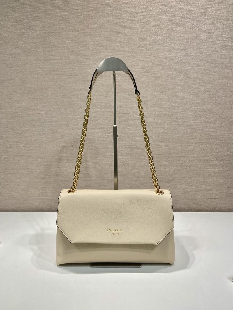Pra*a top handle bags